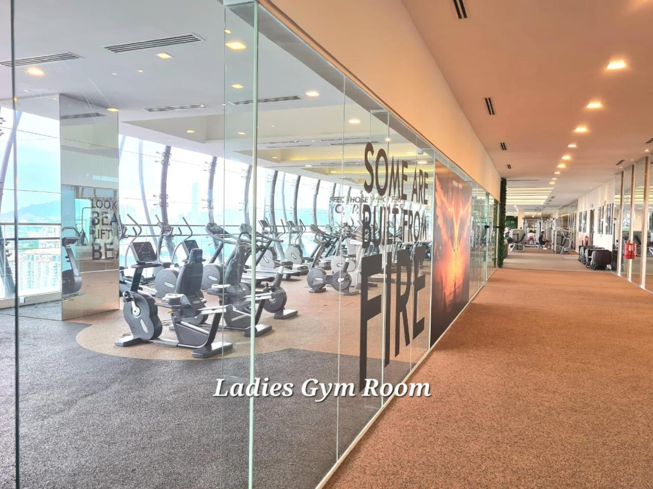 M City Service Suite Klcc Kuala Lumpur Exterior foto